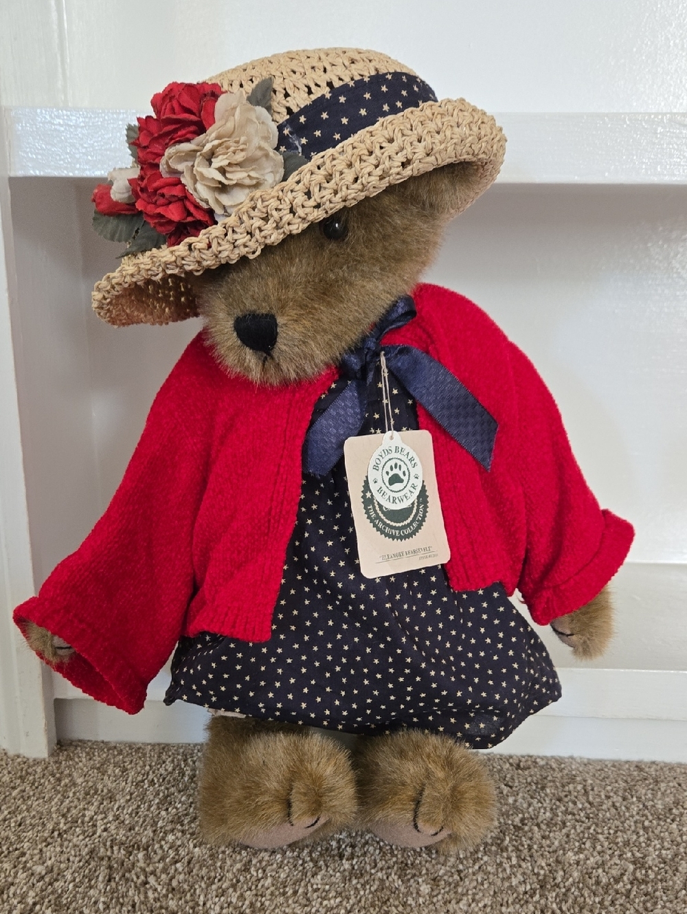 Boyds Bears "Eleanore Bearsevelt" red cardigan with navy star dress